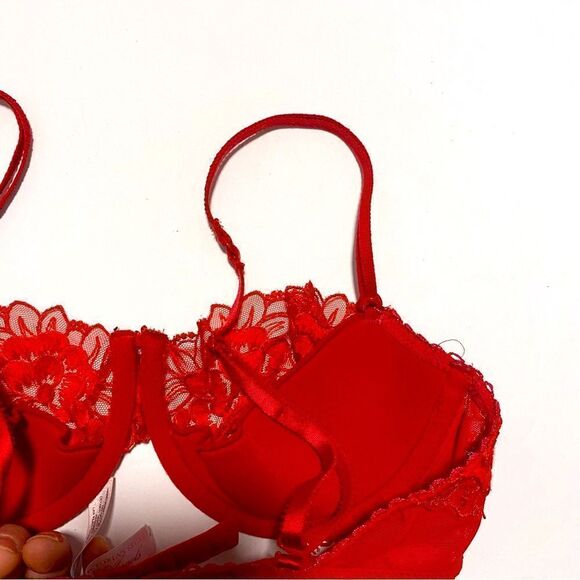 Victoria’s Secret Vintage Y2K DREAM ANGELS Red Lace floral Mesh Balconet Bra 34B - Picture 7 of 7